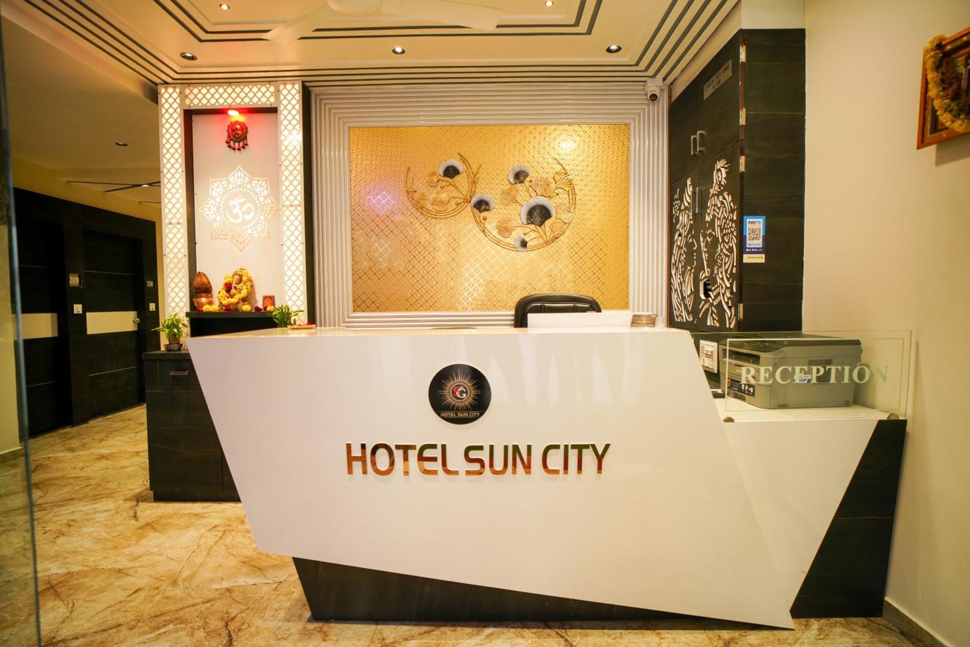 Hotel Suncity Ахмедабад Экстерьер фото