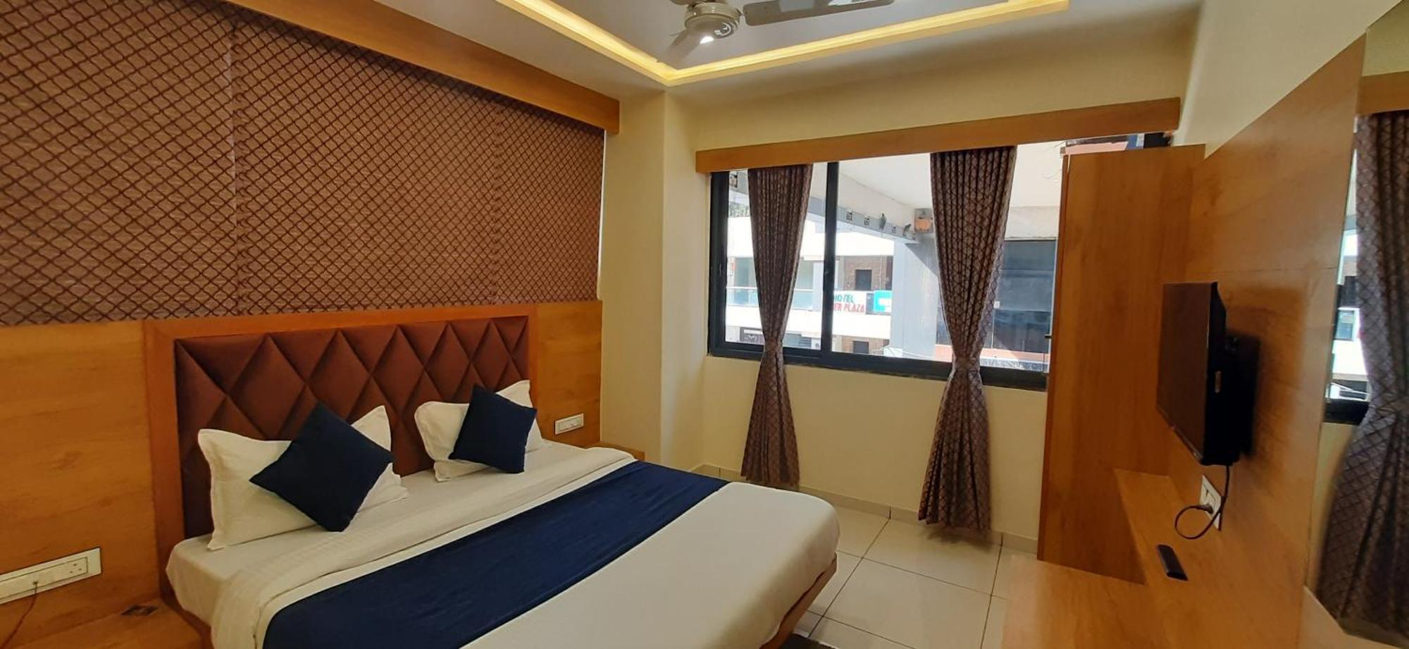 Hotel Suncity Ахмедабад Номер фото